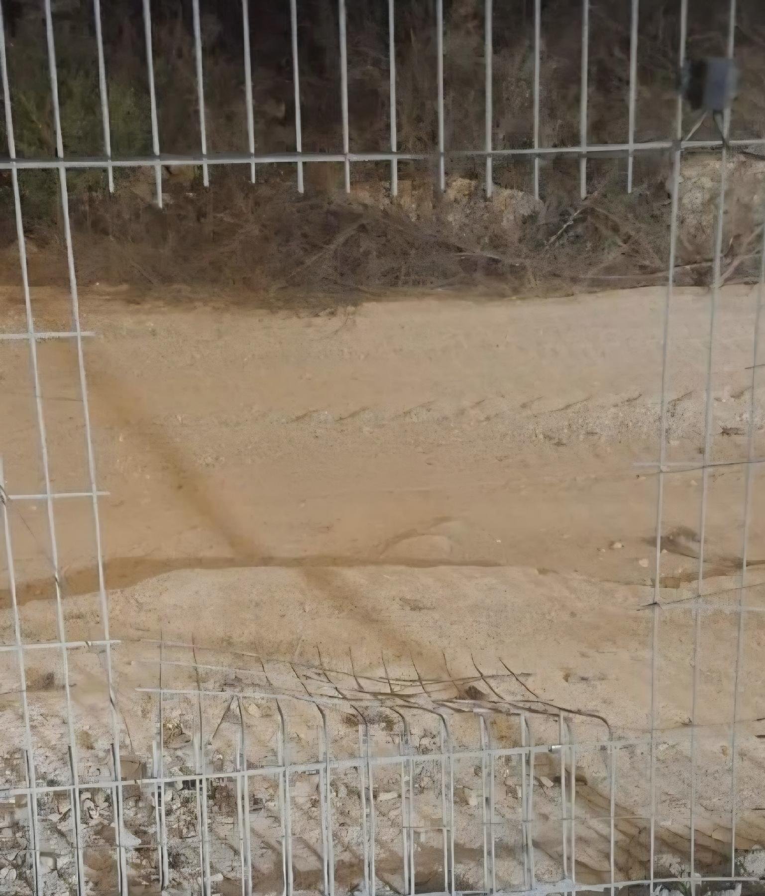 כוננות בזיקים: כוחות צה"ל פתחו בסריקות בעקבות זיהוי חתך בגדר הביטחון